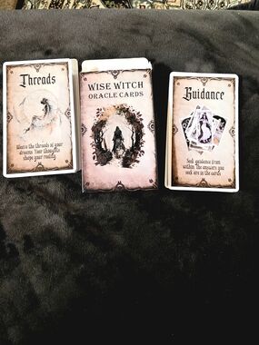 Wise Witch Oracle Cards
